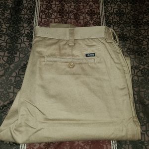 Men Izod Slacks (khakis)